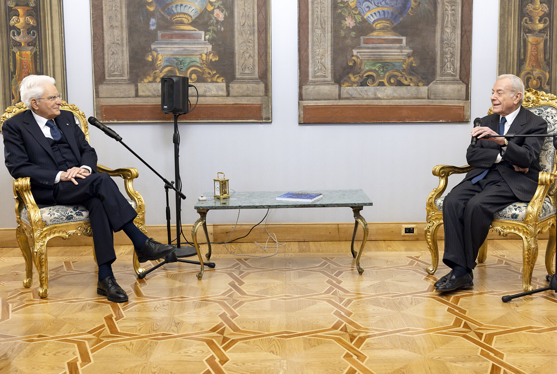 Il Presidente Sergio Mattarella nel corso dell'incontro con Gianni Letta Presidente dell’Associazione Civita, in occasione del decennale della scomparsa di Antonio Maccanico